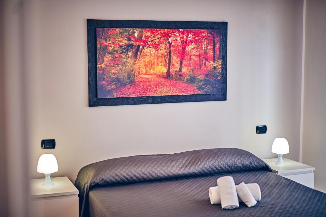 Travelershome 7Metri Guesthouse Ciampino Luaran gambar