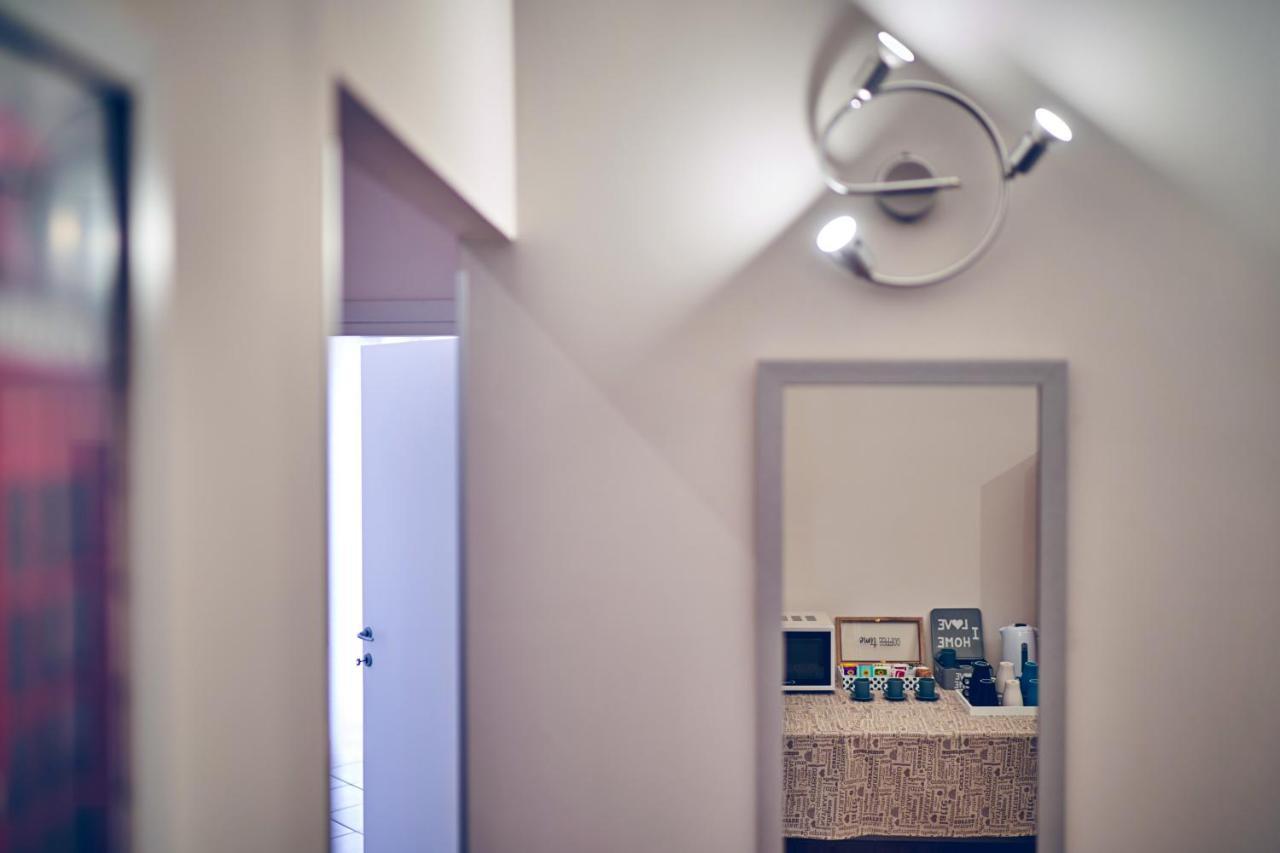 Travelershome 7Metri Guesthouse Ciampino Luaran gambar