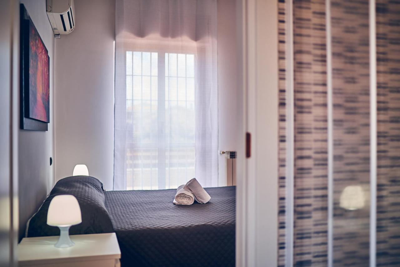 Travelershome 7Metri Guesthouse Ciampino Luaran gambar