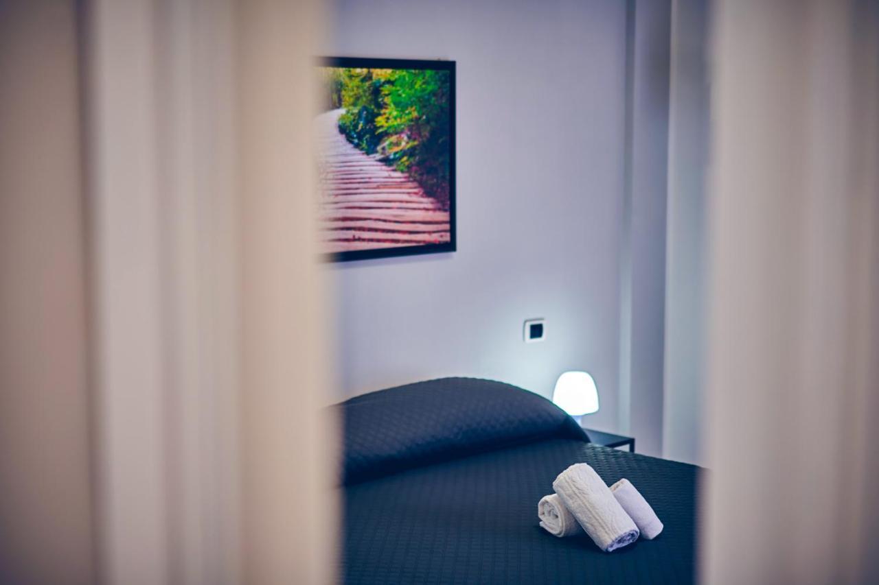 Travelershome 7Metri Guesthouse Ciampino Luaran gambar