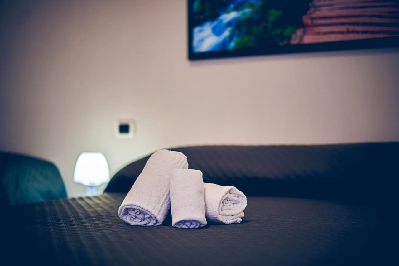 Travelershome 7Metri Guesthouse Ciampino Luaran gambar