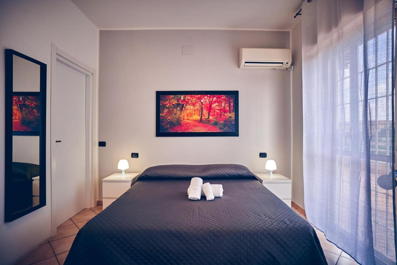 Travelershome 7Metri Guesthouse Ciampino Luaran gambar