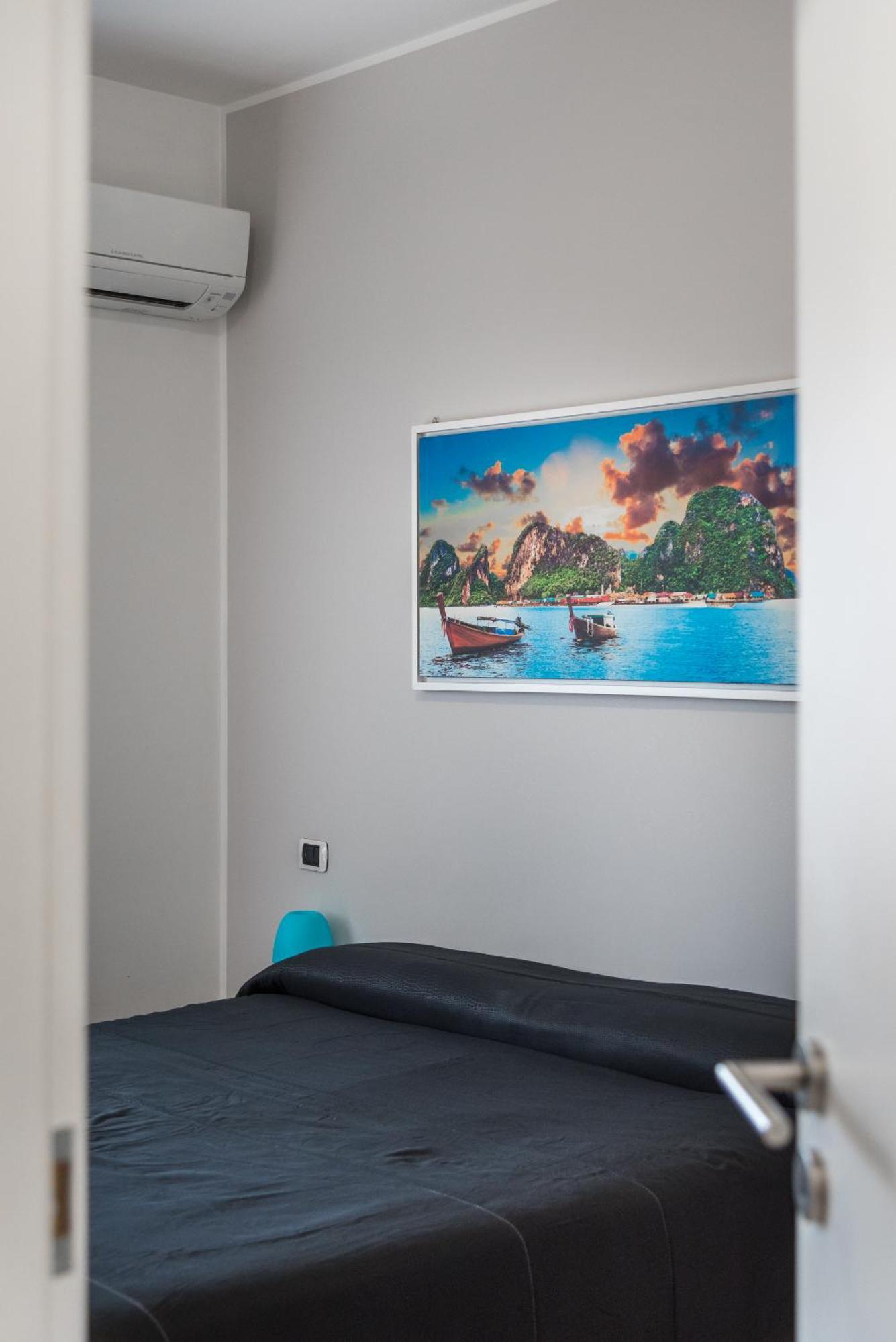 Travelershome 7Metri Guesthouse Ciampino Luaran gambar